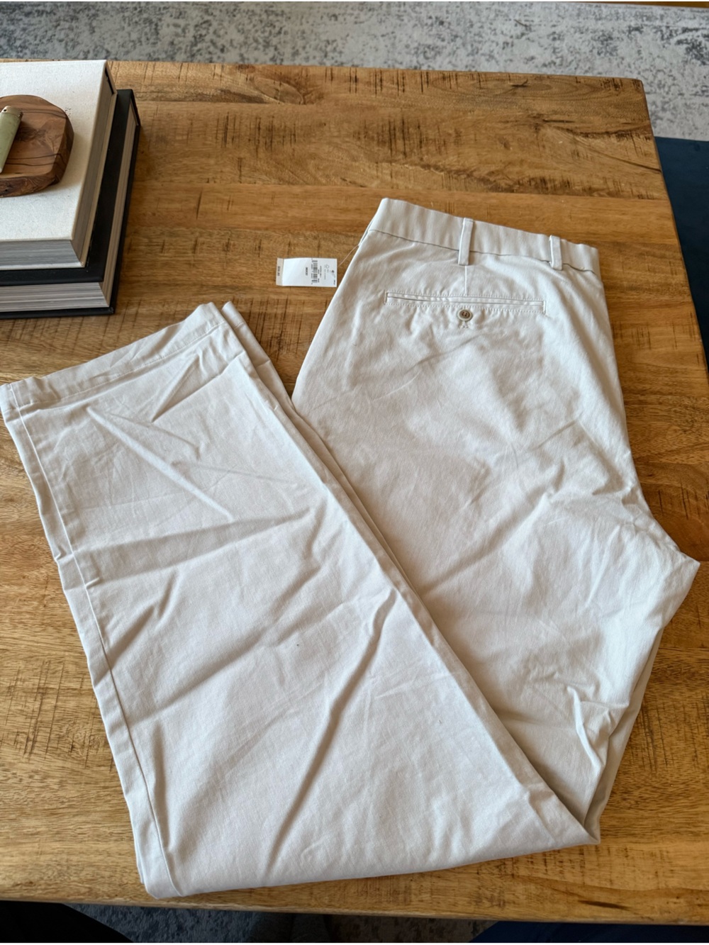 NWT Gap Men's Classic Straight Fit Chino Pants - Cream | 36